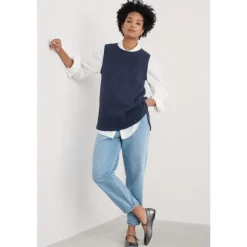 Smallcombe Knitted Vest in GOTS-Certified Organic Cotton-Seasalt Cornwall Best